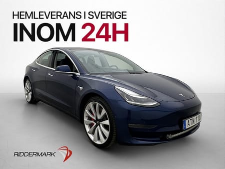 Tesla Model 3 Performance Pano Kamera Navi Skinn Sv-såld
