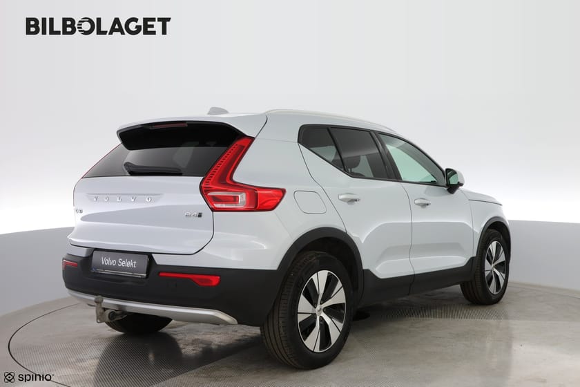 Bild 4 av Volvo XC40 B4 II AWD Bensin MomAdv NaviPro Edt