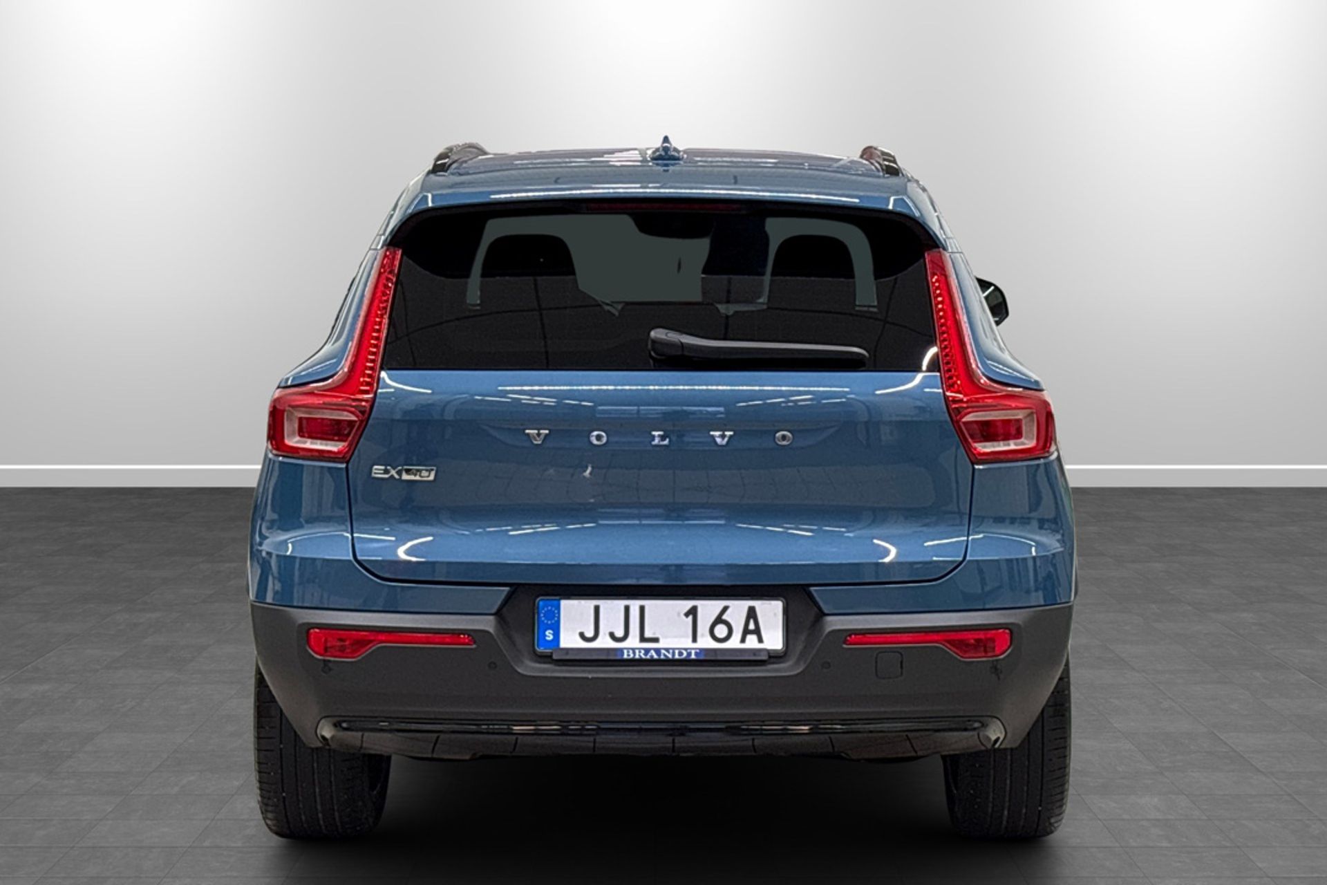 Volvo EX40 Performance 2025, bild 7/10