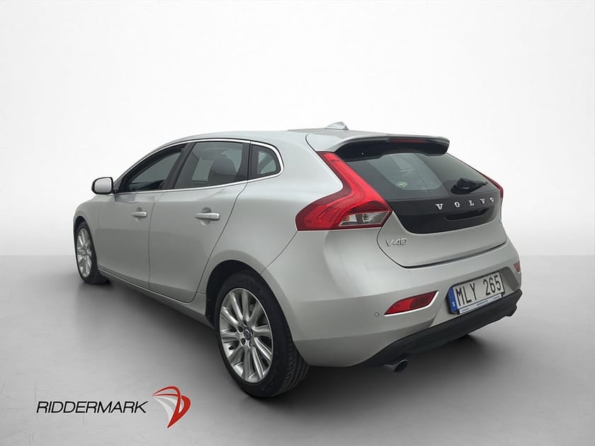 Bild 4 av Volvo V40 T4 180hk Momentum Kamera BLIS Sensorer
