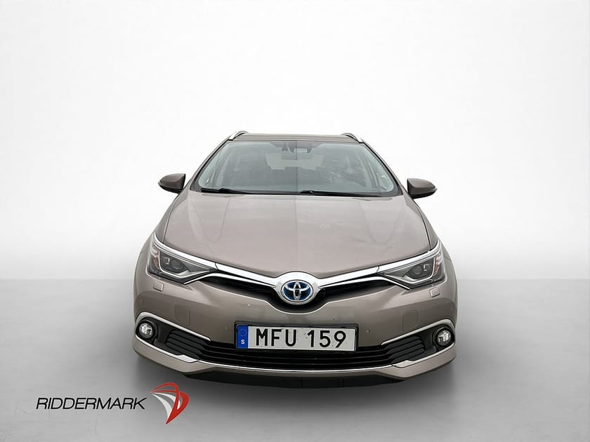 Bild 2 av Toyota Auris Touring Sports Hybrid e-CVT  Executive B-Kamera 1 Brukare