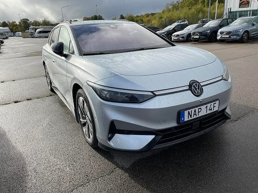 Bild 2 av Volkswagen ID.7 Pro S Tourer