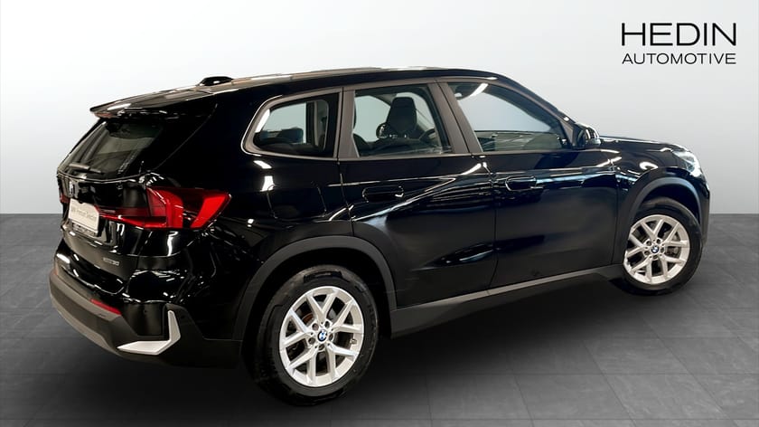Bild 2 av BMW iX1 xDrive30 Dragkrok Navi Backkamera