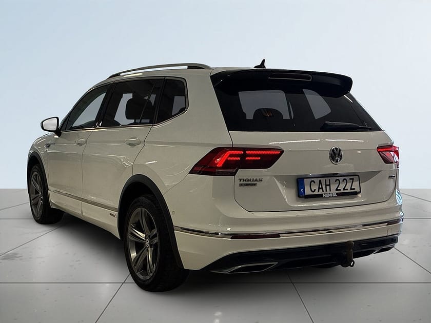 Bild 5 av Volkswagen Tiguan Allspace 7-sätes 7-sits 4M GT R-line Dvärmare Bkamera S&V