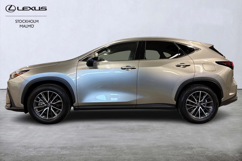 Bild 2 av Lexus NX 450h+ Business Plus AWD 309hk Drag P-väm Keyless Navi