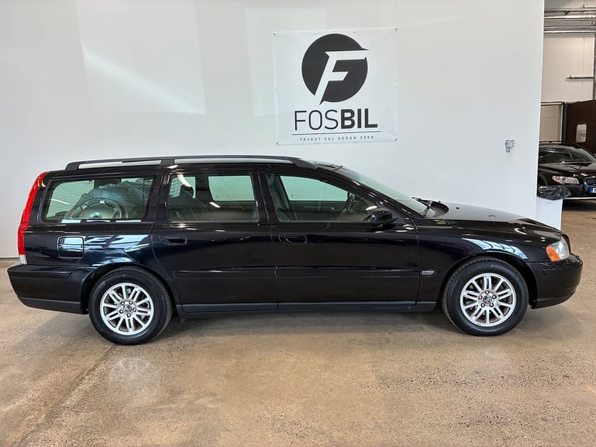 Bild 3 av Volvo V70 *RÄNTEKAMPANJ 3.45%* 2.4 Business Sommar och Vinterdäck