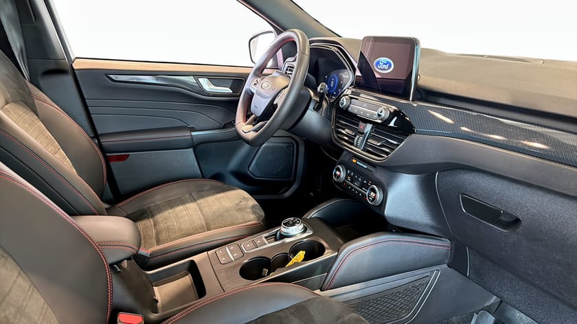 Bild 3 av Ford Kuga Plug-In Hybrid ST-Line X PHEV 65KM / Drag / B&O