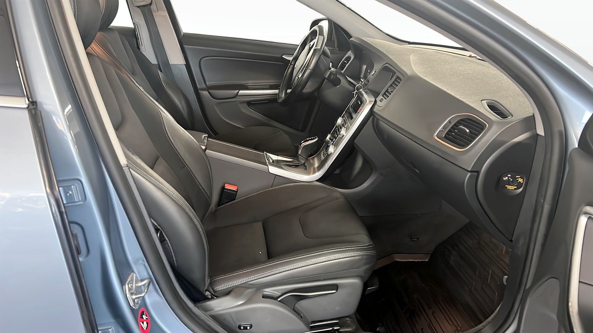Volvo S60 2018, kuva 3/8