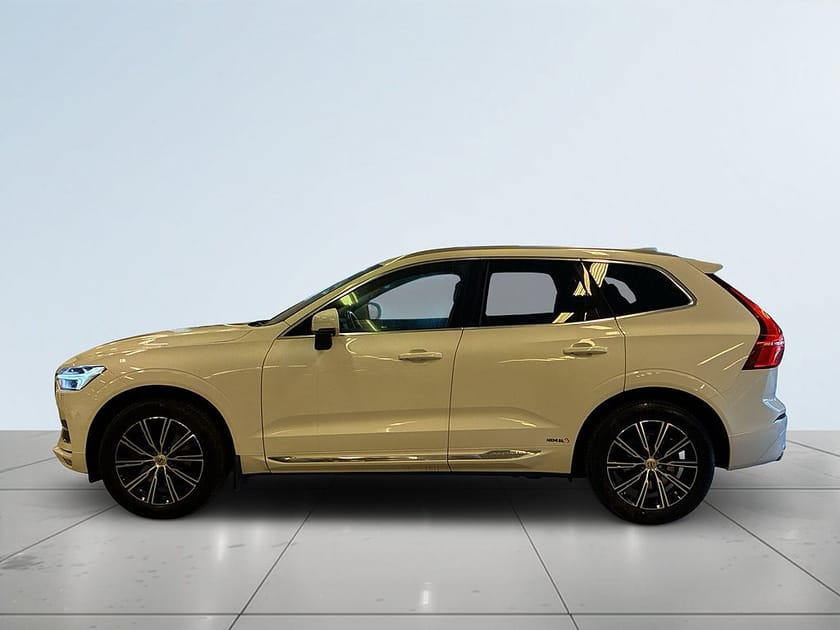 Bild 4 av Volvo XC60 D4 AWD Inscription Kamera/Drag/SoV-Däck/Navi/Rattvärme