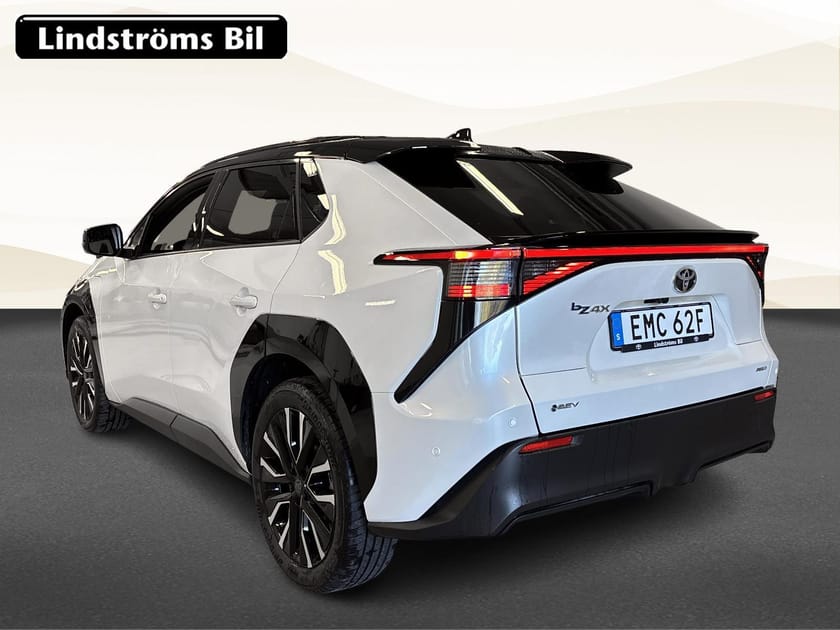 Bild 4 av Toyota bZ4X