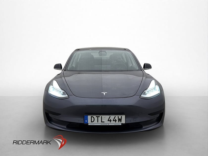 Bild 3 av Tesla Model 3 Standard Range Plus Autopilot SV-Såld Panorama