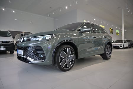 Volkswagen Tiguan eHybrid R-Line SWE Edition- LAGERBIL *T.O.M. 30/6*
