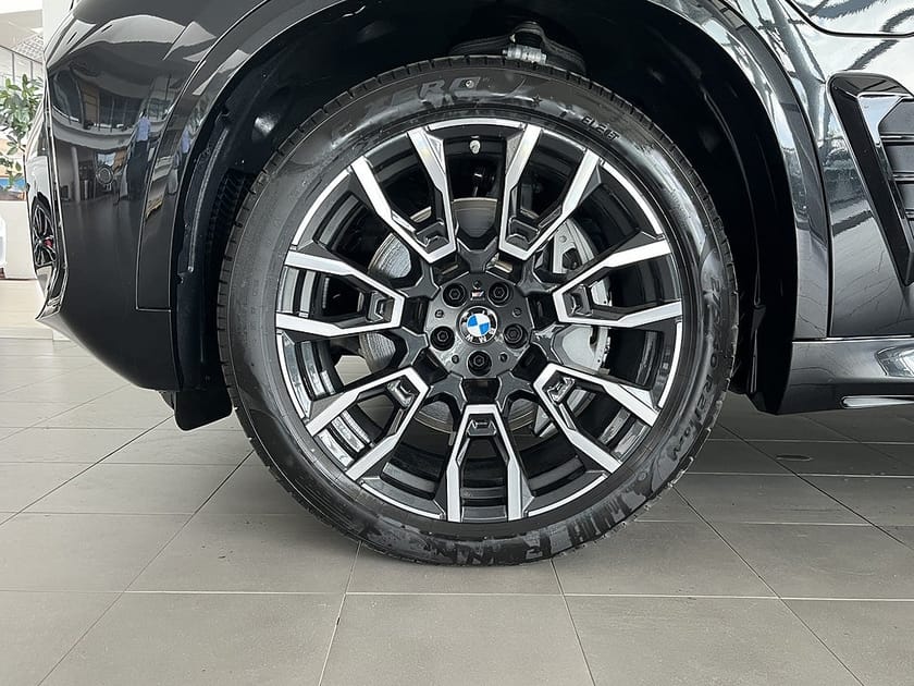 Bild 4 av BMW X5 xDrive50e 3,95 ränta M Sport Pro Drag H/K Panorama