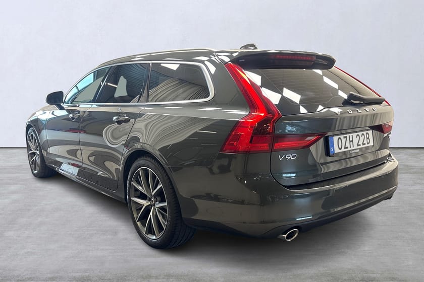 Bild 4 av Volvo V90 D4 Momentum SE II