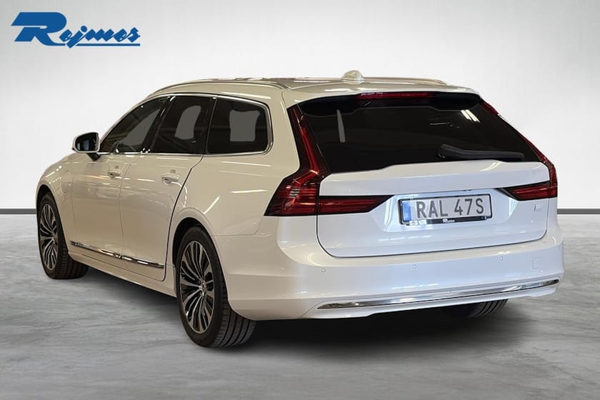 Bild 2 av Volvo V90 Recharge T6 Core Edition