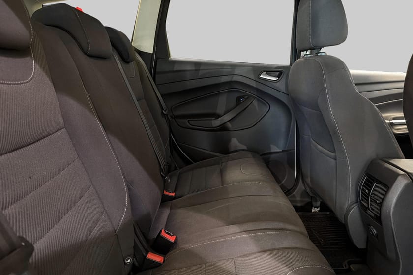 Bild 5 av Ford Kuga 2.0 TDCi 150hk AWD M-Värmare Drag 2 Brukare