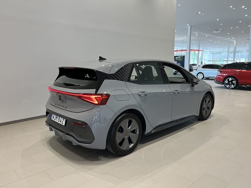 Bild 3 av CUPRA Born 58 KWH P-sensorer Apple carplay/android auto