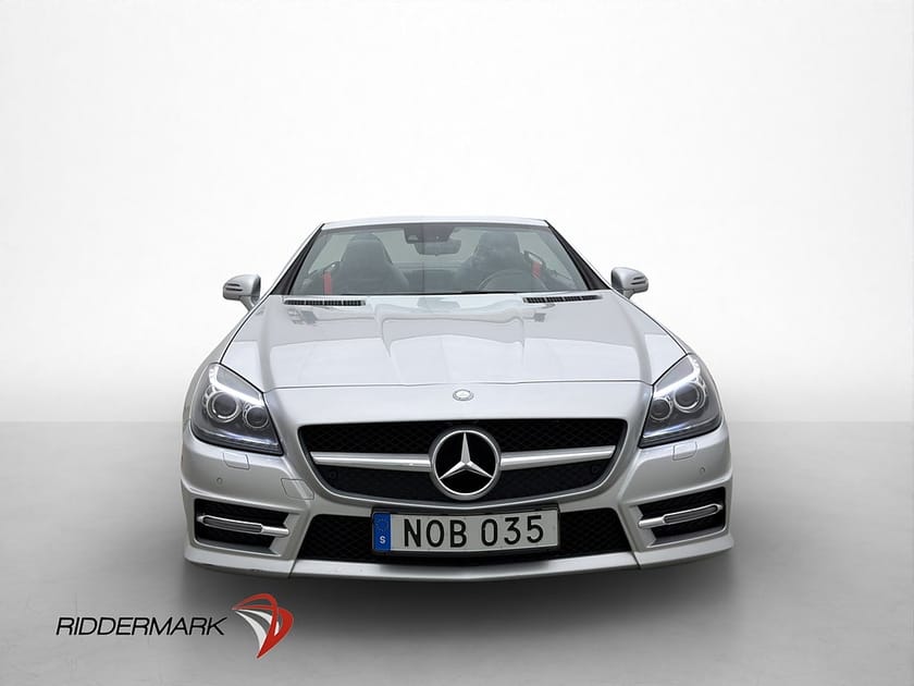 Bild 2 av Mercedes-Benz SLK 200 AMG Sport Hardtop Pano Skinn Två-Bruk