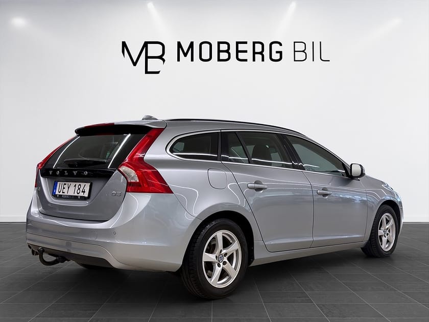 Bild 4 av Volvo V60 D3 150hk Momentum Drag Värmare PDC