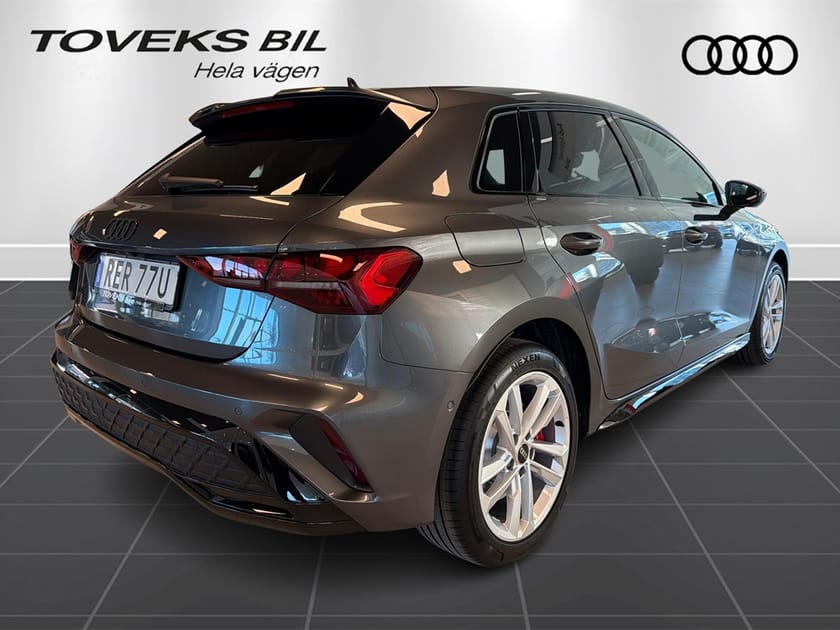 Bild 3 av Audi A3 Sportback 45 TFSI e S Line 272Hk/Drag/Sonos