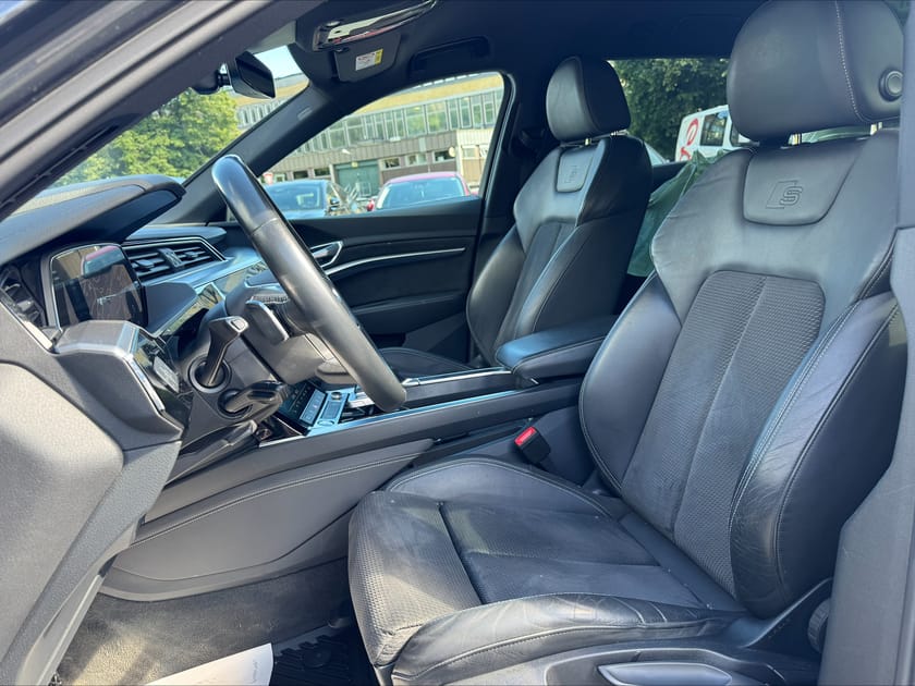 Bilde 5 av Audi e-tron 50 quattro S line | Luftfjæring | Krok | 360° kamera