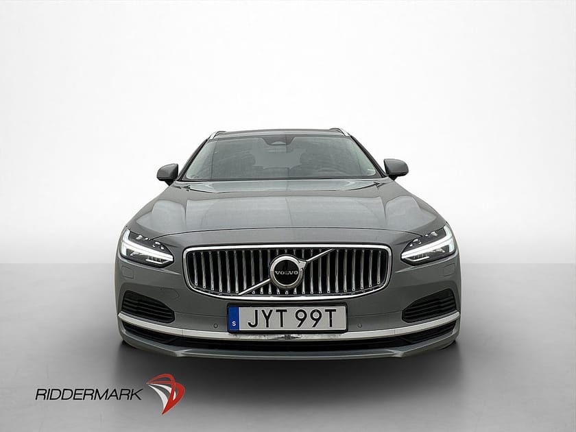 Bild 2 av Volvo V90 Recharge T6 AWD 350hk Värmare Kamera Navigator