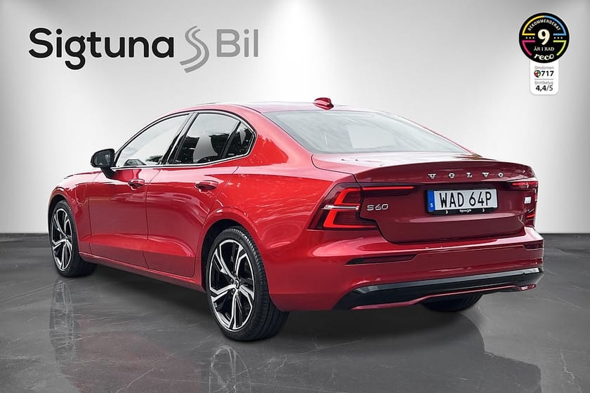 Bild 4 av Volvo S60 Recharge T8 II AWD Plus Dark / Drag / Kamera / Läder