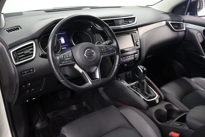 Bild 5 av Nissan Qashqai 1.3 DIG-T DCT / Tekna / V-Hjul / NyServad / 360°