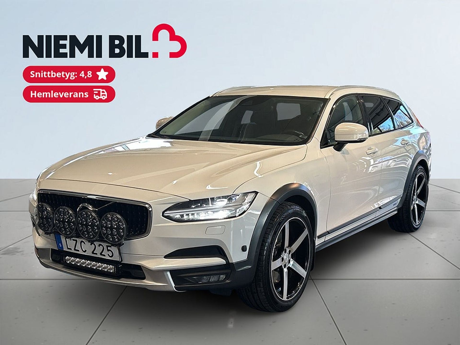 Volvo V90 Cross Country