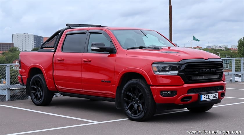 Bild 2 av RAM 1500 Crew Cab