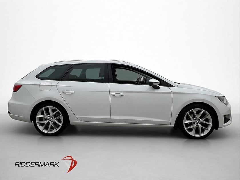 Bild 3 av SEAT Leon ST 1.4 TSI 150hk FR Panorama Dragkrok Kamera