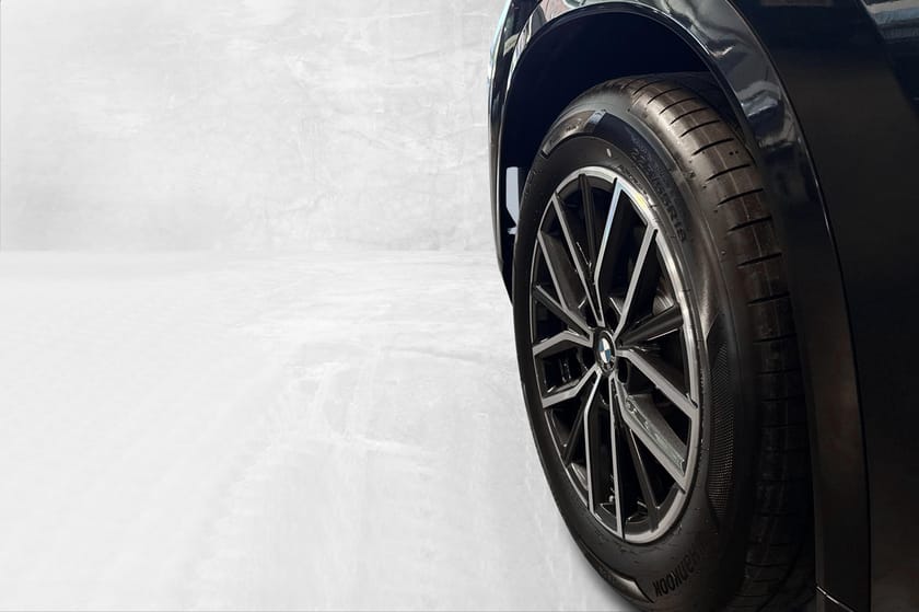 Bilde 2 av BMW iX1 xDrive30