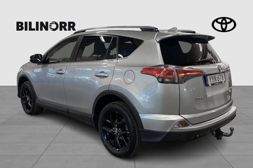 Bild 2 av Toyota RAV4 2.0 Dual VVT-i Valvematic AWD | Vinterhjul | Dragkrok | MoK | LED-ljusramp
