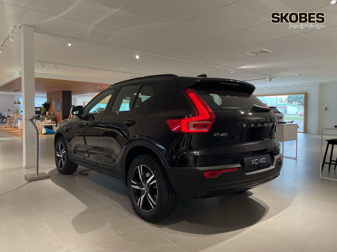 Bild 4 av 6 på bilen