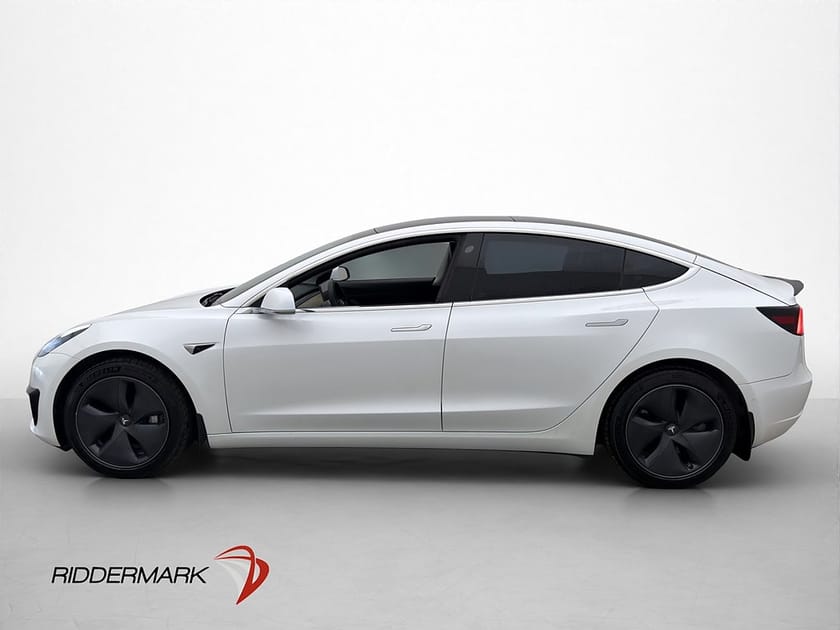 Bild 4 av Tesla Model 3 Long Range AWD Dragkrok Pano Autopilot