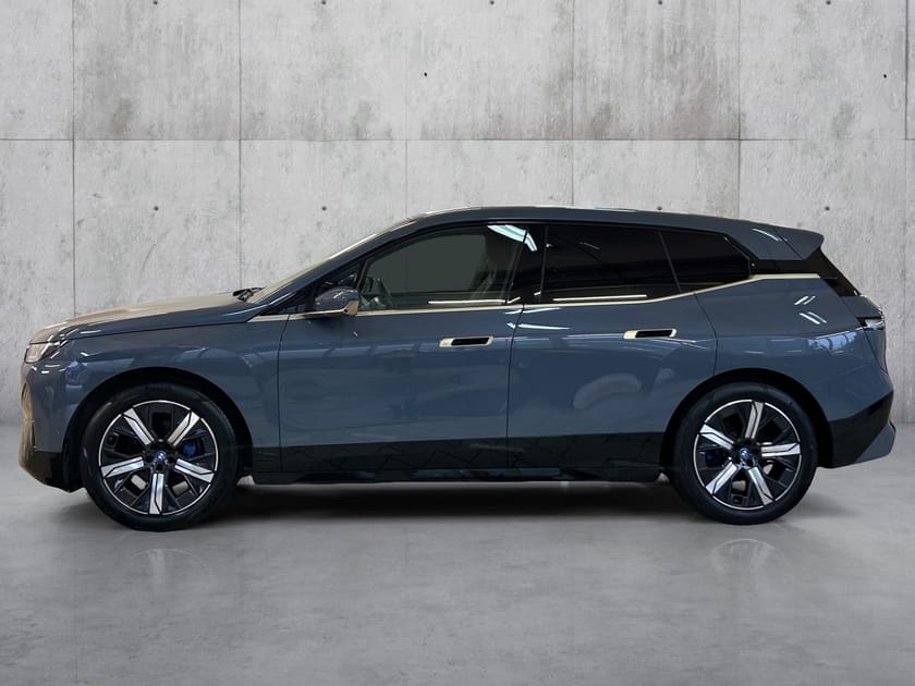 Bilde 2 av BMW iX xDrive50
