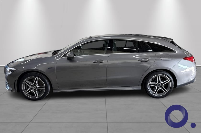 Bilde 2 av Mercedes-Benz CLA 250 e Shooting Brake 250e SB|AMG|Panorama/Hengerfeste/El-seter m/memory