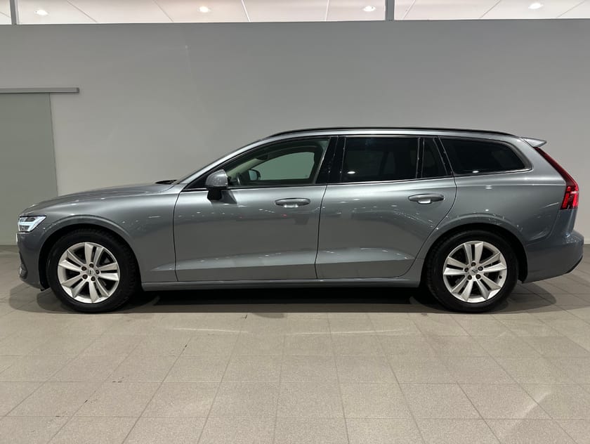 Bild 3 av Volvo V60 D3 Momentum Edition / Dragkrok/ Navigation/ Backkamera /