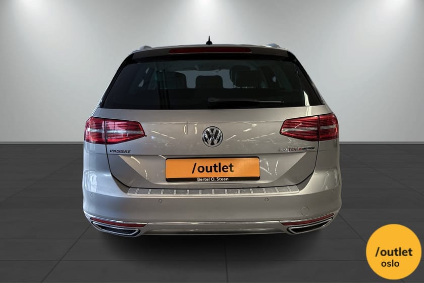 Bilde 4 av Volkswagen Passat Stasjonsvogn 2.0 BiTDI 240HK 4MOTION | Skinn | ACC | Ryggekamera