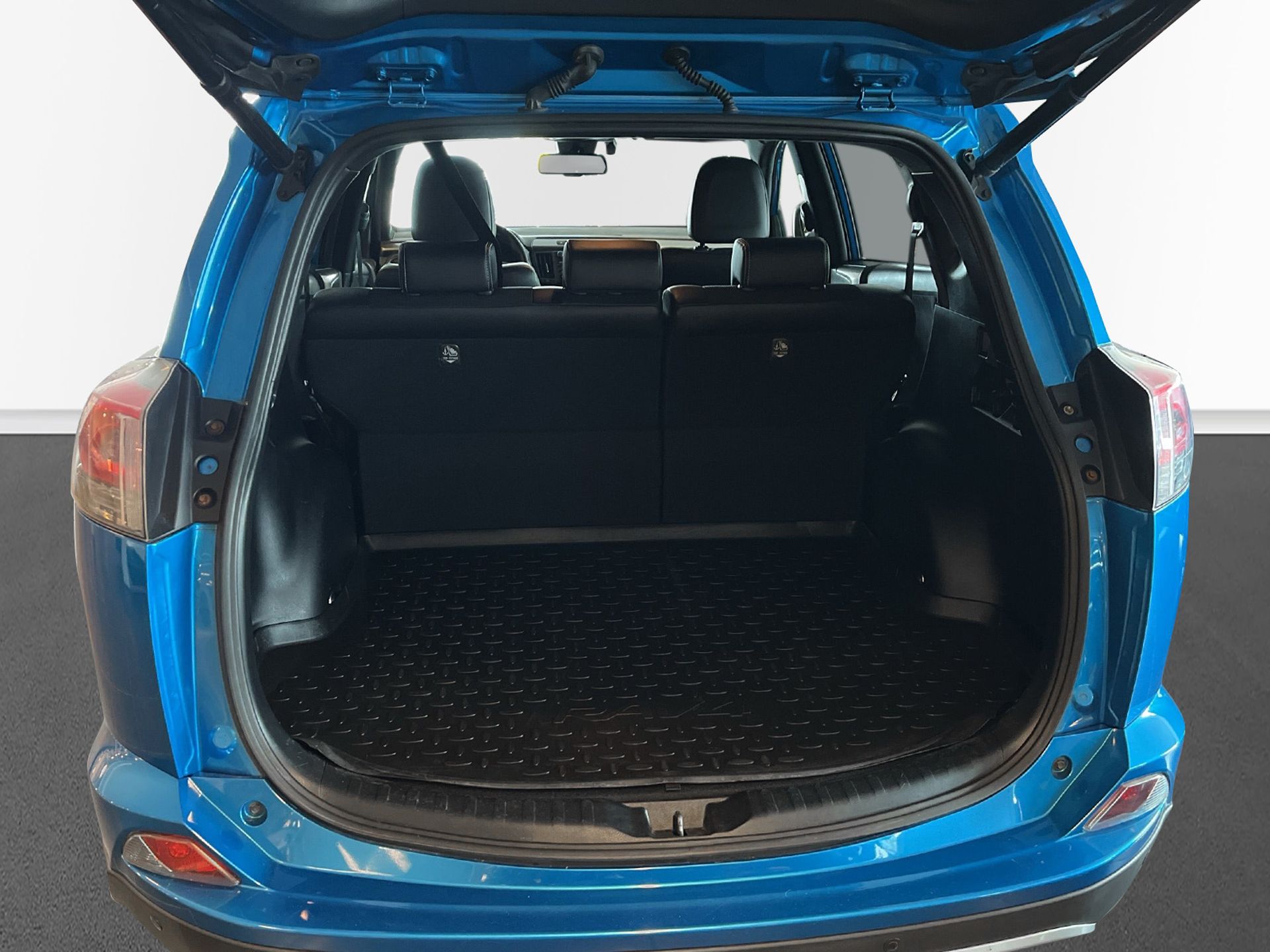 Toyota RAV4 2.0 Dual VVT-i Valvematic 2016, photo 6/10