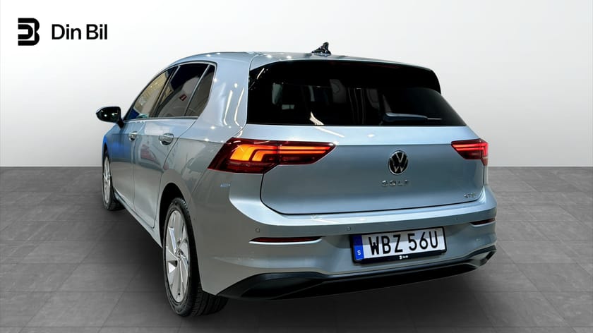 Bild 3 av Volkswagen Golf eTSI150 DSG Life P-värmare/Backkamera
