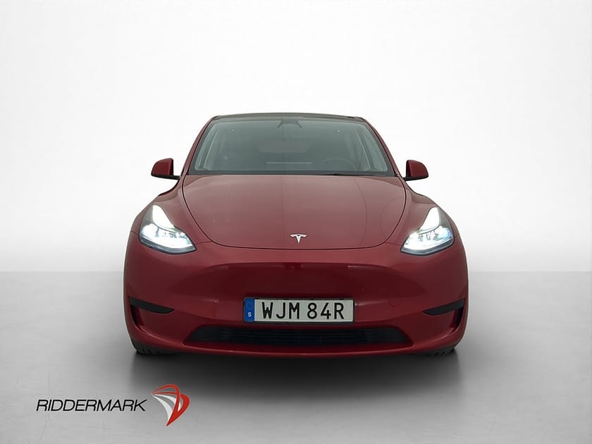 Bild 3 av Tesla Model Y Standard Range RWD Svensksåld MOMS Drag