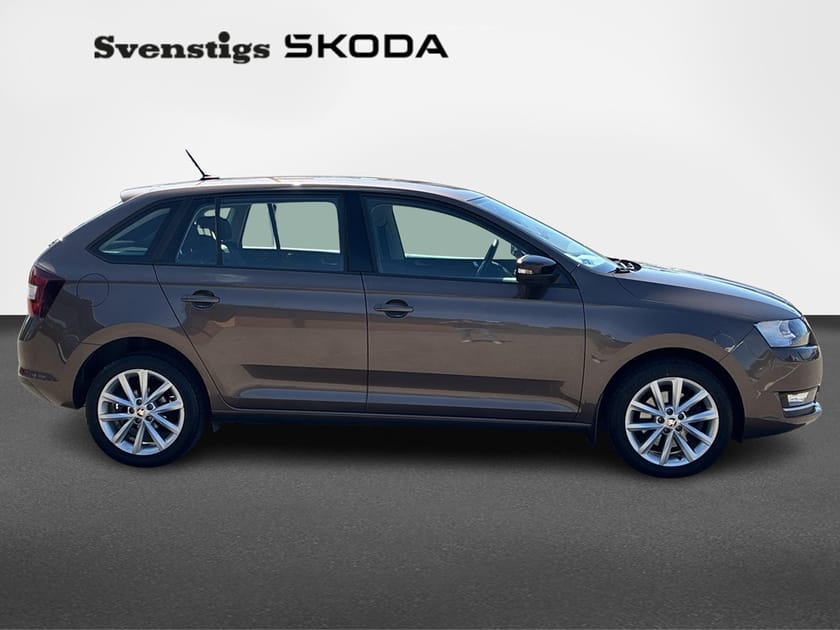 Bild 3 av Škoda Rapid Spaceback 1,0 TSI komfortpaket sportpaket