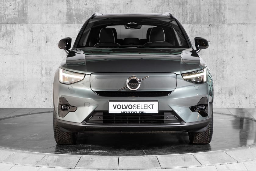 Bilde 2 av Volvo EX40 Twin Motor Ultra / Hengerfeste/ Piksel-lys/ Panorma ++