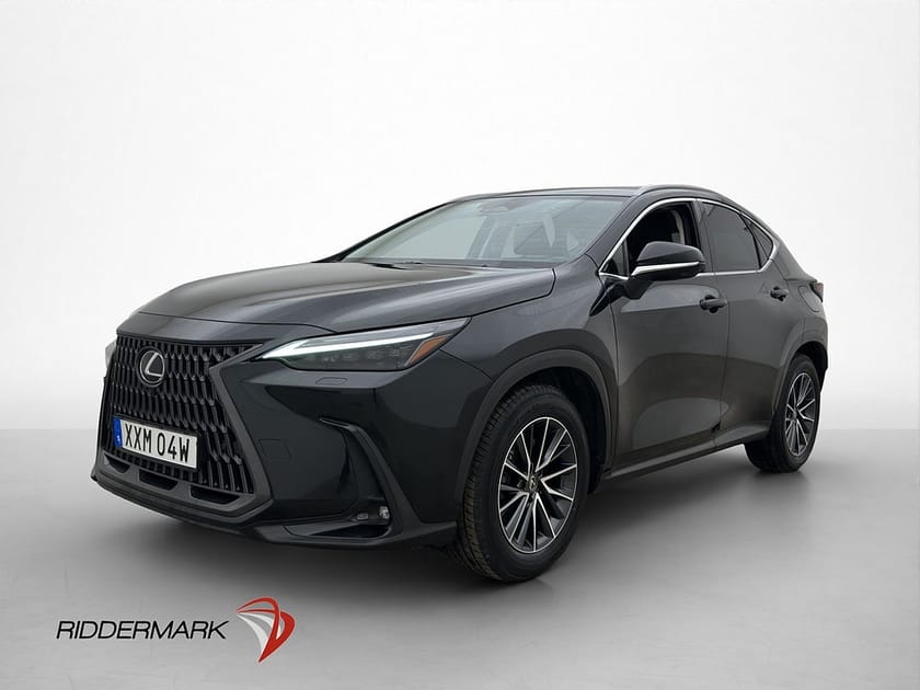 Bild 3 av Lexus NX 450h+ 450h+E-CVT Executive Drag HUD Läder 360° Keyless