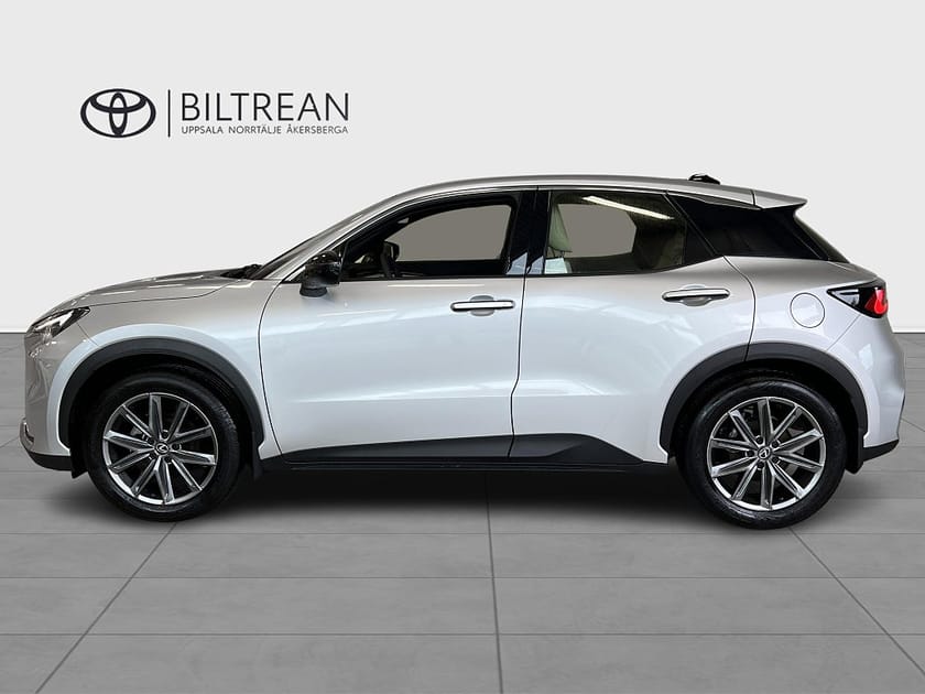 Bild 2 av Lexus LBX 1.5 Hybrid Elegant Tech