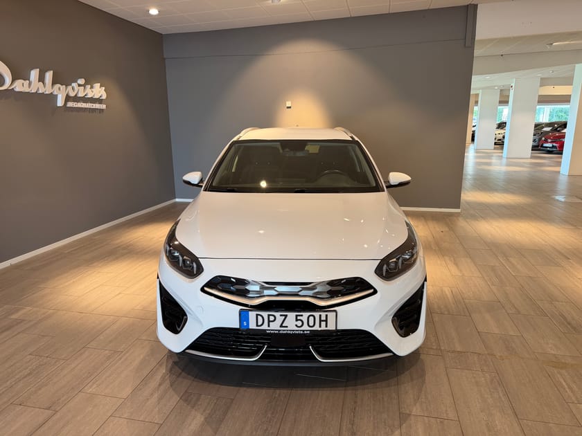 Bild 3 av Kia Ceed Sportswagon Plug-in Hybrid Advance 141hk | Drag V-hjul