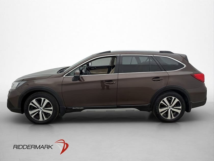 Bild 4 av Subaru Outback 2.5 175hk 4WD Summit Taklucka H/K Kamera Drag