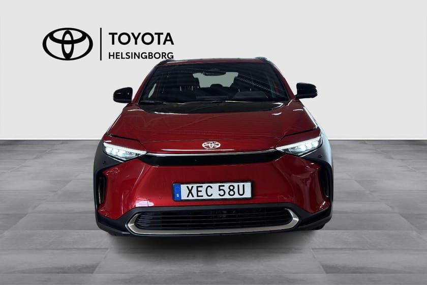 Bild 2 av Toyota bZ4X FWD Executive
