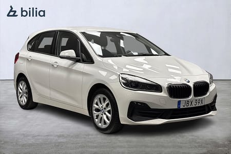 BMW 225xe Active Tourer ActiveTourer-Advantage-Head Up-Rattvärme-HiFi Högtalare